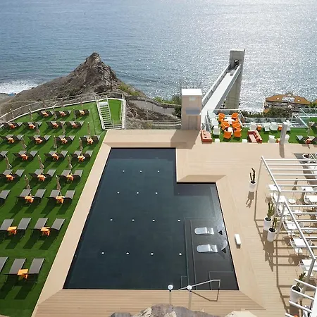 Riviera Vista-2