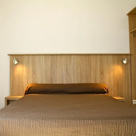 Hotel Arago-3