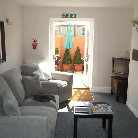No24 Ventnor-2