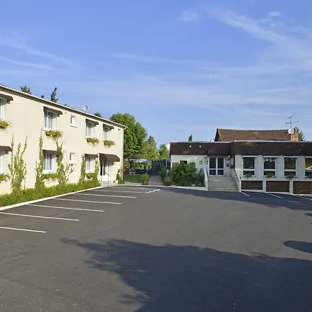 Logis Hotel Le Prieure-3