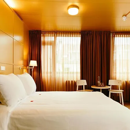 Hotel Raecks-2