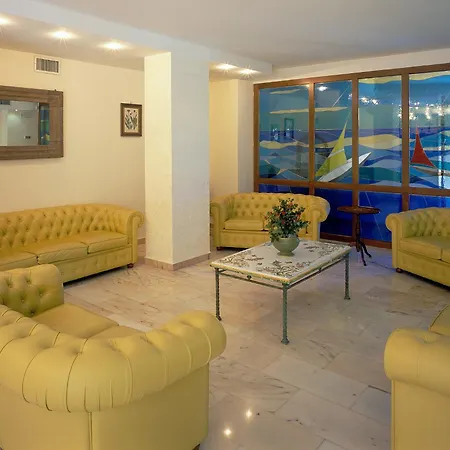 Hotel Albatros-3