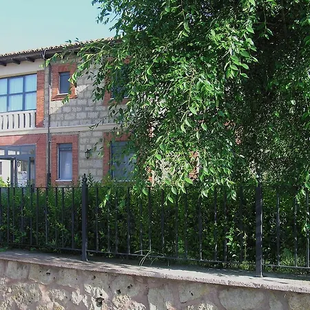 Hotel Rural La Consulta De Isar-2