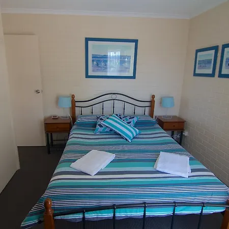 The Sands Holiday Apartments-2