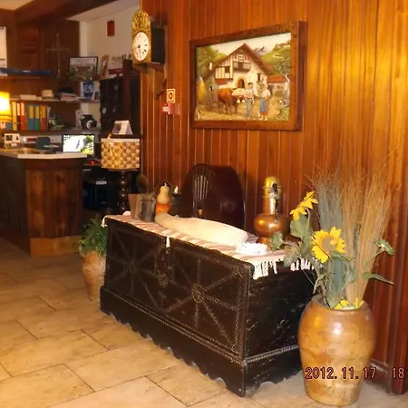 Hotel Azkue-3
