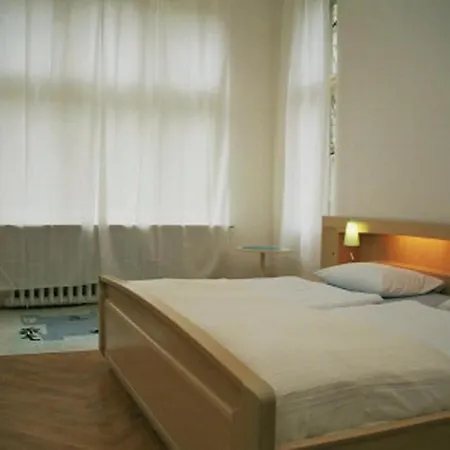 Hotel Garni Kleist am Kurfürstendamm-2