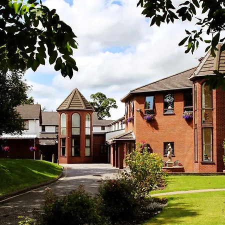 Beaufort Park Hotel-3
