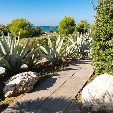 Valtur Baia Del Gusmay Beach Resort-2