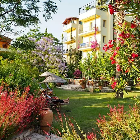 Emel Pension-2