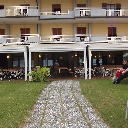 Hotel La Romantica-3