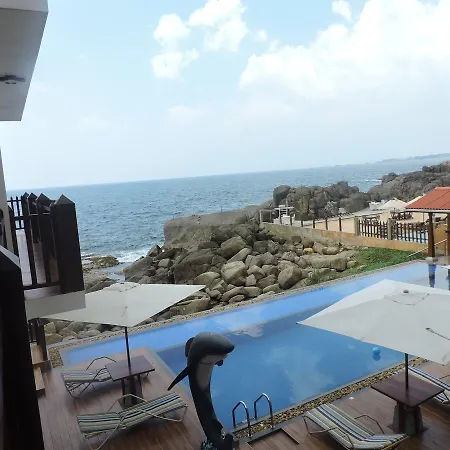 Watergate Luxury Beachfront Resort - Unawatuna-2