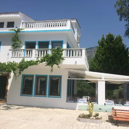 Kinira Beach Hotel-2