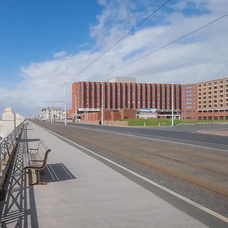 Grand Hotel Blackpool-2