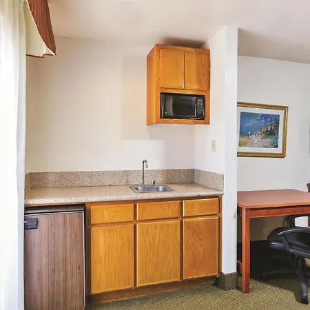 Baymont By Wyndham Tehachapi-2