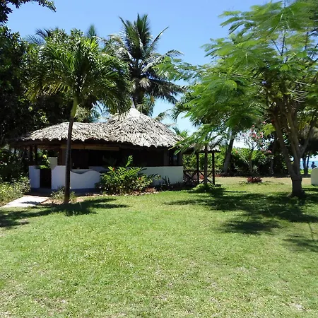 Amitie Chalets-2