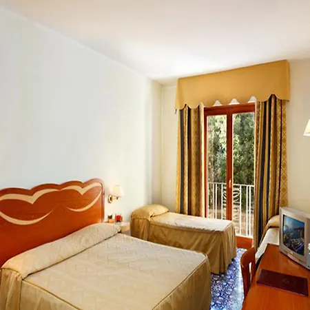 Hotel Albatros-2