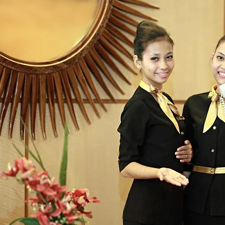 Rocky Plaza Hotel Padang-3