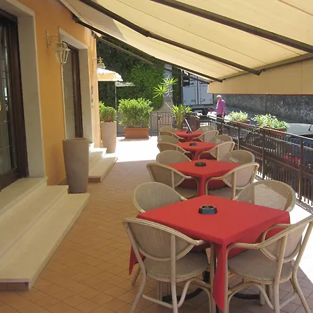 Hotel Benacus-2