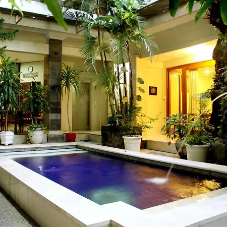 Sus Beach Cottages 1 Legian-3