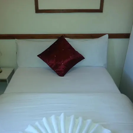 Lynwood Hotel-3