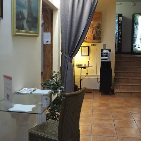Hostal Europa-2