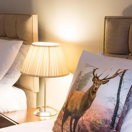 Lamlash Bay Hotel-3
