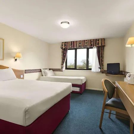 Days Inn Michaelwood M5-3