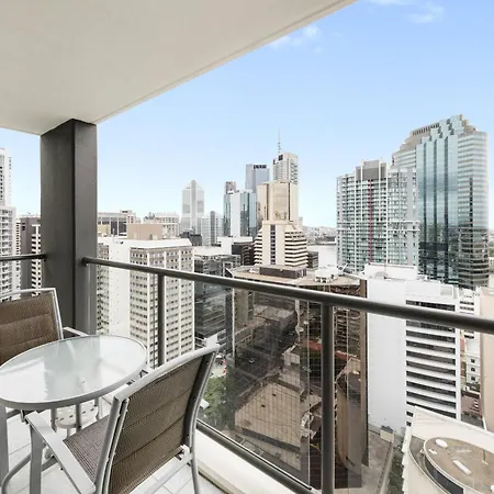 Oaks Brisbane On Margaret Suites-3