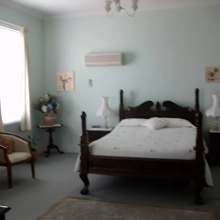 Stella'S Dromana Hotel-2