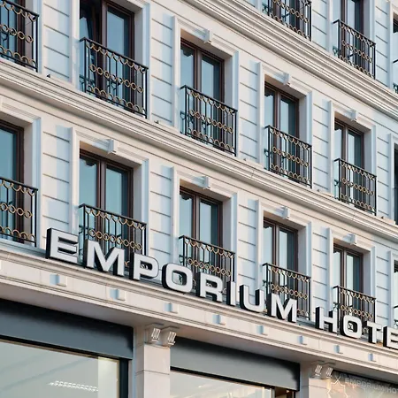 Emporium Hotel-2