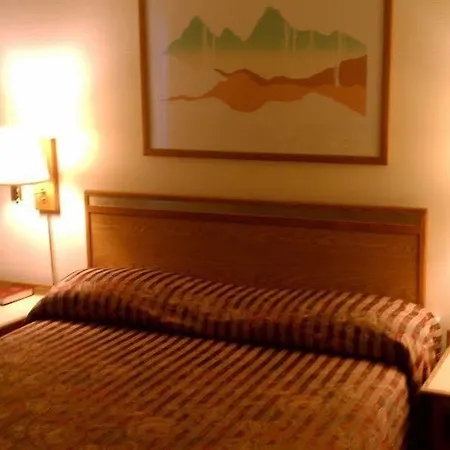 Colorado River Value Inn-2
