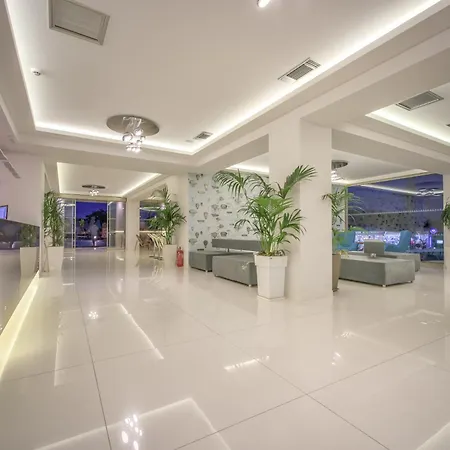 Azure Resort & Spa-3