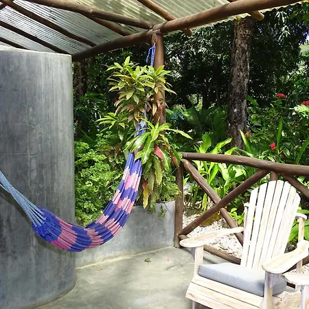 Indigo Yoga Surf Resort-3