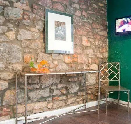 Hostal Jardin Secreto-3