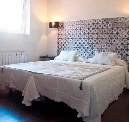 Hostal Jardin Secreto-2