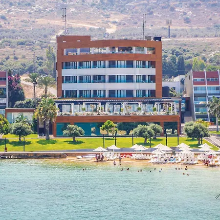 Miramar Hotel Resort And Spa-2