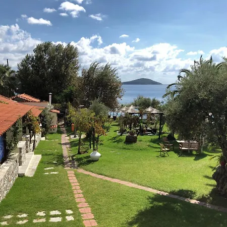 Angeliki Beach Hotel-3