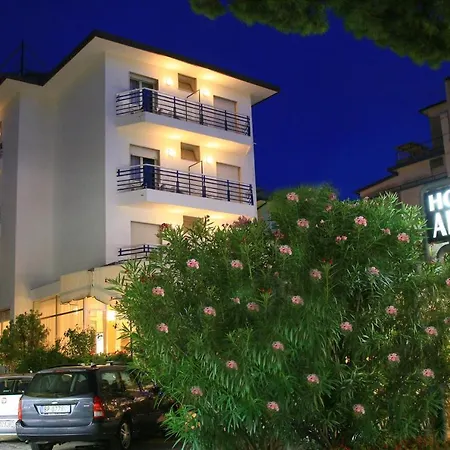 Hotel Arizona-3