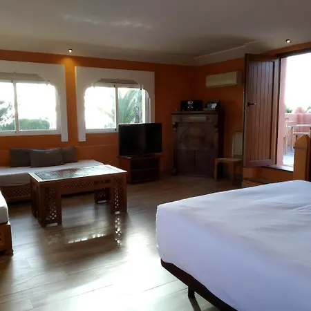 Beach Hotel Dos Mares-3