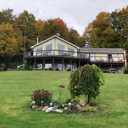 Our Valley View Bed & Breakfast-3