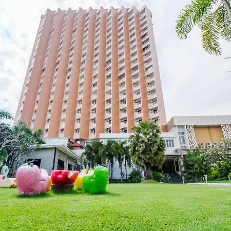 Golden Beach Cha-Am Hotel-3