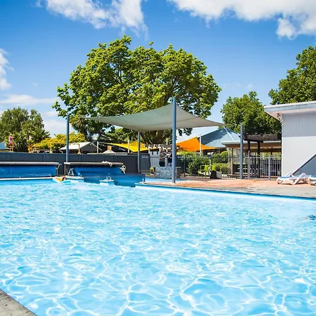 Hastings Top 10 Holiday Park-3