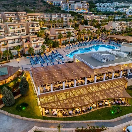 Grand Hotel Holiday Resort-3