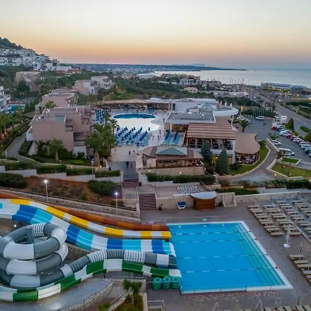 Grand Hotel Holiday Resort-3