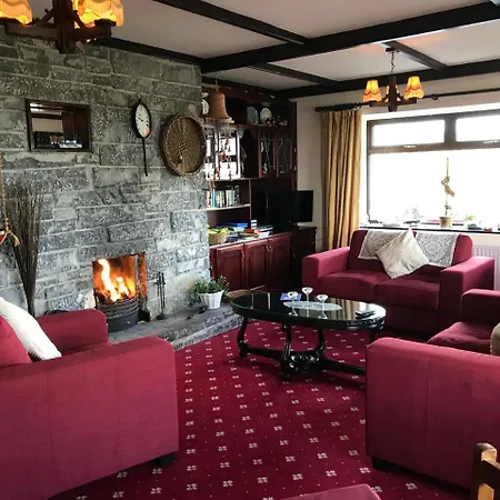 Ard Einne House Bed & Breakfast-2