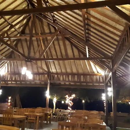 Sandy Beach Bungalows-3
