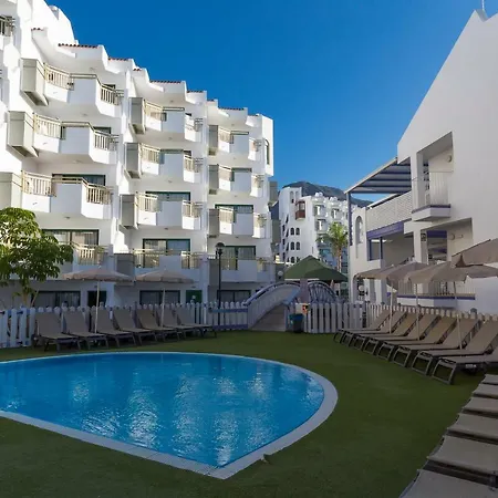 Playaolid Suites & Apartments-2
