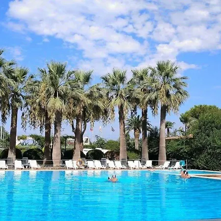 Villaggio Turistico La Mantinera - Appartamenti de Luxe-2