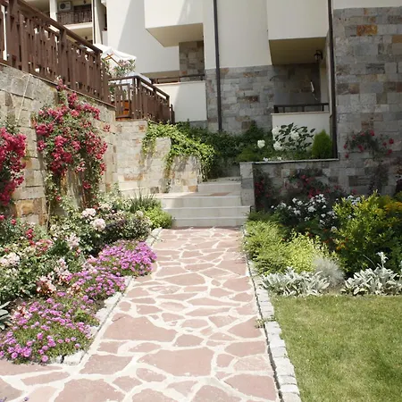 Relax Holiday Complex & Spa-2