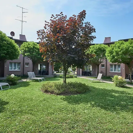 Villaggio Turistico Lugana Marina-2